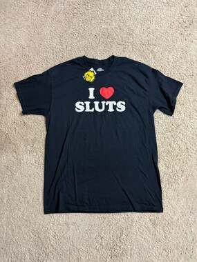 Danny Duncan I Heart Sluts Black Graphic T-Shirt